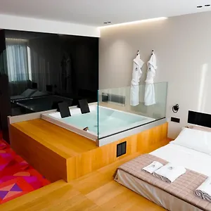 Zoe Luxury Italien